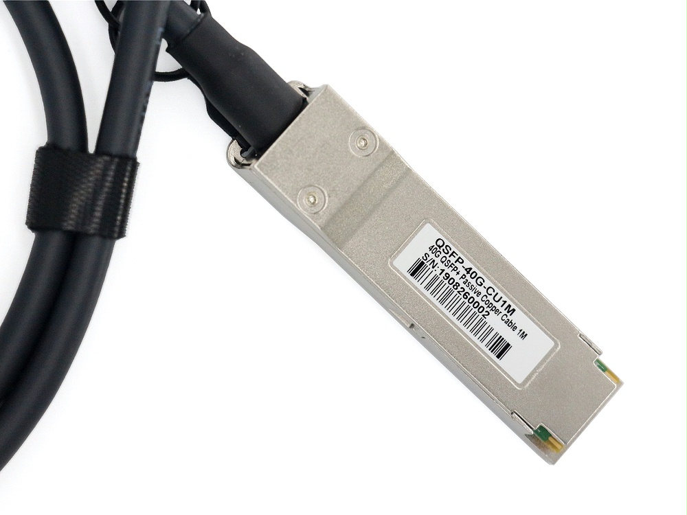 40G QSFP+ 轉 QSFP+ DAC 高速線纜 40G QSFP+ 轉 QSFP+ DAC 高速線纜