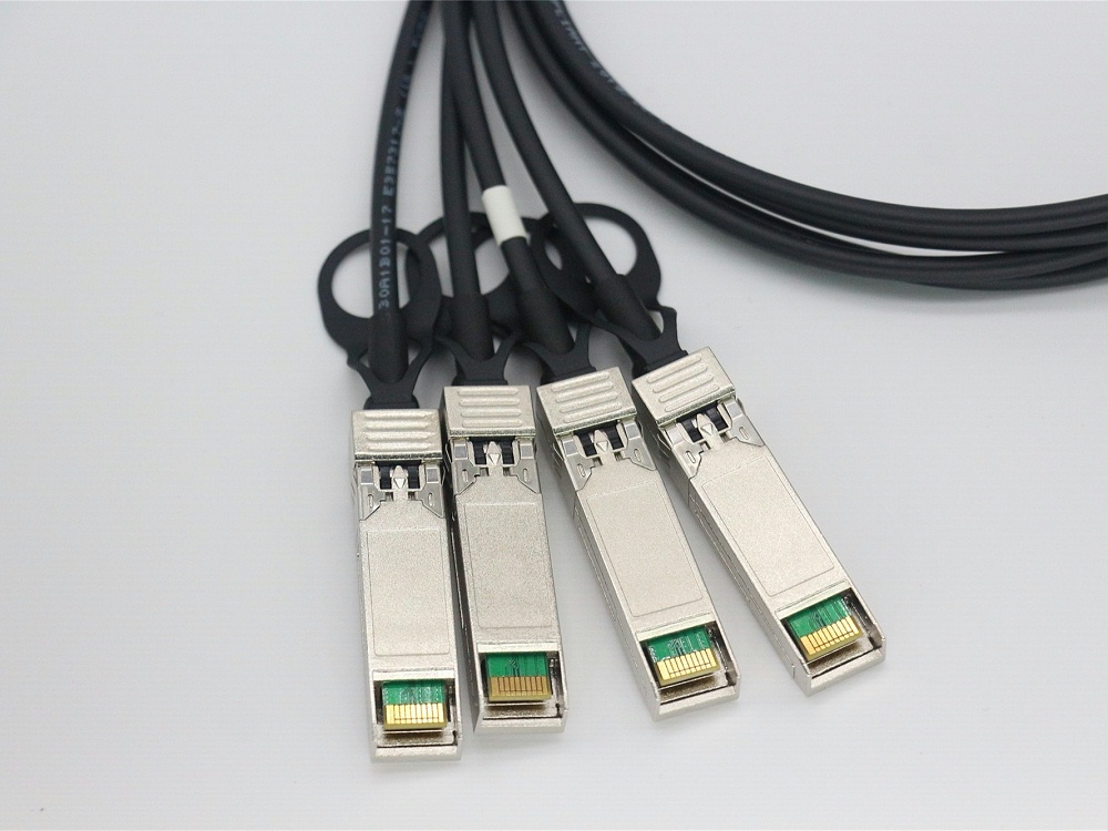 QSFP-4X10G-CU1M RUIJIE銳捷兼容 QSFP+ TO 4SFP+DAC無源銅纜高速線纜
